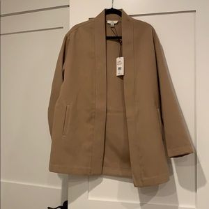 NWOT Halston lightweight tunic length coat